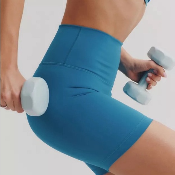 Lululemon Wunder Train High-Rise Short 6" - Size 12 - Picture 8 of 14